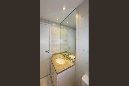 Apartamento para alugar com 147m², 4 quartos e 2 vagas Apartamento para alugar com 147m², 4 quartos e 2 vagasBanheiro