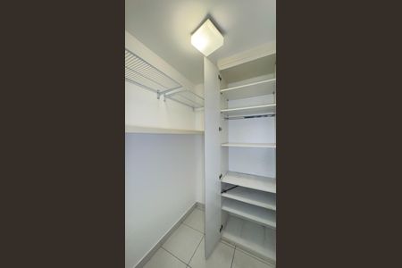 Apartamento para alugar com 147m², 4 quartos e 2 vagas Apartamento para alugar com 147m², 4 quartos e 2 vagasÁrea de Serviço