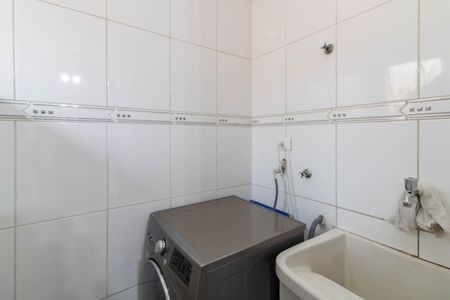 Apartamento à venda com 70m², 2 quartos e 1 vagaArea de Serviço 