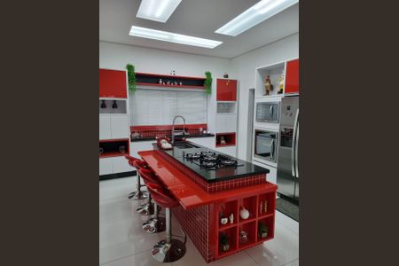 Casa de condomínio para alugar com 400m², 4 quartos e 4 vagas Casa de condomínio para alugar com 400m², 4 quartos e 4 vagasCozinha