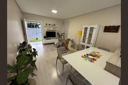 Sala de casa à venda com 2 quartos, 122m² em Guarani, Novo Hamburgo