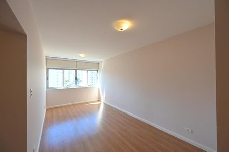 Apartamento à venda com 85m², 3 quartos e 1 vaga Apartamento à venda com 85m², 3 quartos e 1 vagaSala