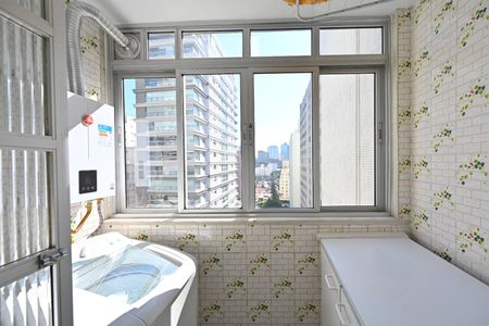 Apartamento à venda com 85m², 3 quartos e 1 vaga Apartamento à venda com 85m², 3 quartos e 1 vagaLavanderia