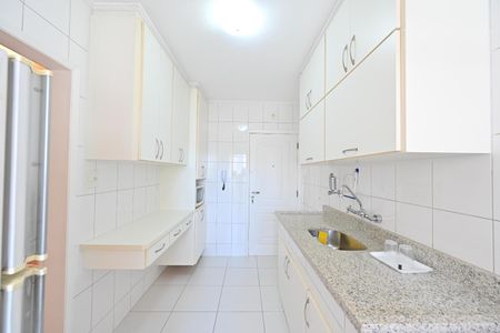 Apartamento à venda com 85m², 3 quartos e 1 vaga Apartamento à venda com 85m², 3 quartos e 1 vagaCozinha