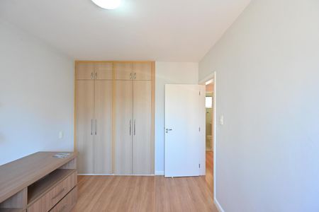 Apartamento à venda com 85m², 3 quartos e 1 vaga Apartamento à venda com 85m², 3 quartos e 1 vagaQuarto 2