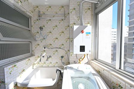 Apartamento à venda com 85m², 3 quartos e 1 vaga Apartamento à venda com 85m², 3 quartos e 1 vagaLavanderia