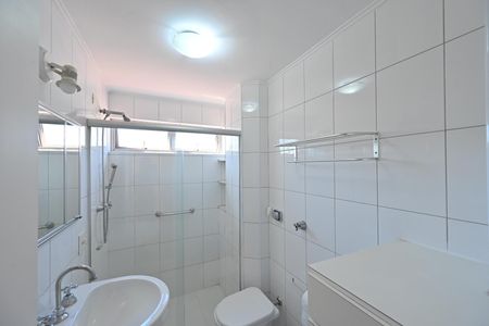 Apartamento à venda com 85m², 3 quartos e 1 vaga Apartamento à venda com 85m², 3 quartos e 1 vagaBanheiro Social