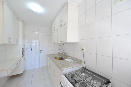 Apartamento à venda com 85m², 3 quartos e 1 vaga Apartamento à venda com 85m², 3 quartos e 1 vagaCozinha