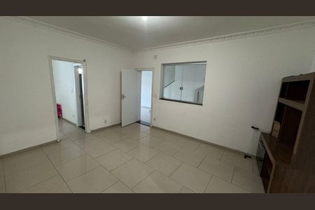 Casa para alugar com 7 quartos, 240m² em Aparecida, Belo Horizonte
