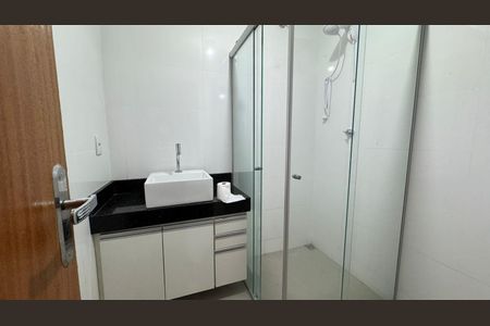 Casa para alugar com 240m², 7 quartos e 4 vagas