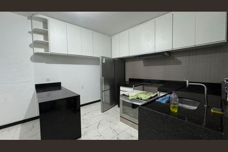 Casa para alugar com 240m², 7 quartos e 4 vagas