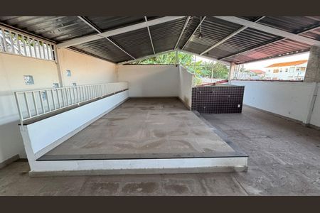 Casa para alugar com 240m², 7 quartos e 4 vagas