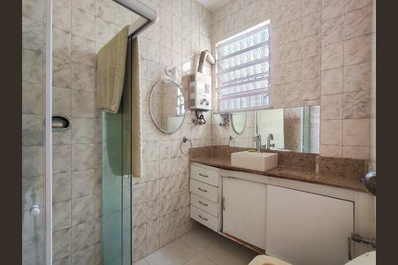 Apartamento para alugar com 85m², 2 quartos e sem vaga Apartamento para alugar com 85m², 2 quartos e sem vagaBanheiro Corredor