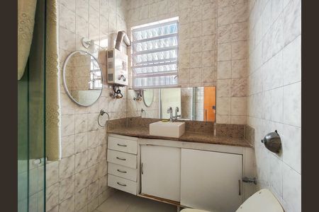 Apartamento para alugar com 85m², 2 quartos e sem vaga Apartamento para alugar com 85m², 2 quartos e sem vagaBanheiro Corredor