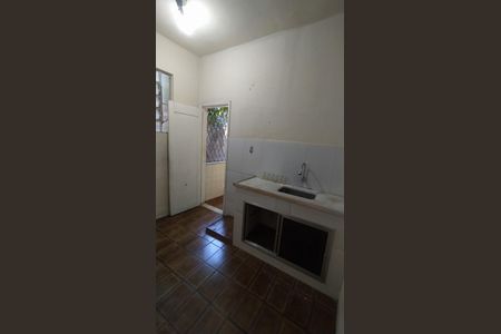 Cozinha de apartamento para alugar com 1 quarto, 45m² em Penha Circular, Rio de Janeiro