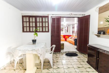 Casa à venda com 400m², 10 quartos e 2 vagas Casa à venda com 400m², 10 quartos e 2 vagasSala de Estar
