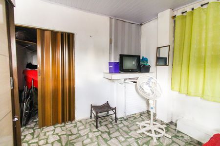Casa à venda com 400m², 10 quartos e 2 vagas Casa à venda com 400m², 10 quartos e 2 vagasQuarto de Serviço
