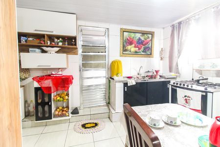 Casa à venda com 400m², 10 quartos e 2 vagas Casa à venda com 400m², 10 quartos e 2 vagasCozinha