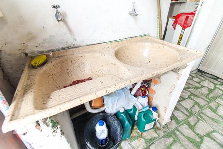 Casa à venda com 400m², 10 quartos e 2 vagas Casa à venda com 400m², 10 quartos e 2 vagasÁrea de Serviço