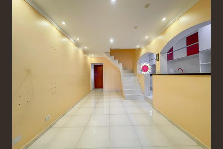 Sala (Casa 1) de casa à venda com 2 quartos, 350m² em Jaguaribe, Osasco