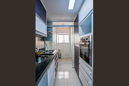 Apartamento à venda com 70m², 3 quartos e 2 vagas Apartamento à venda com 70m², 3 quartos e 2 vagasCozinha e Área de Serviço