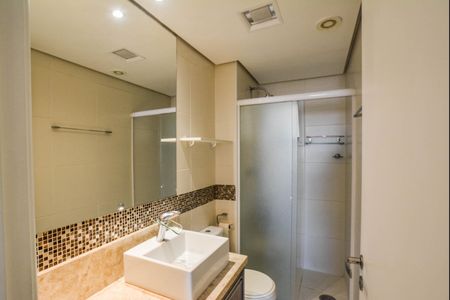 Apartamento à venda com 70m², 3 quartos e 2 vagas Apartamento à venda com 70m², 3 quartos e 2 vagasBanheiro Social
