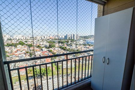 Sala de apartamento à venda com 3 quartos, 70m² em Vila Valparaíso, Santo André