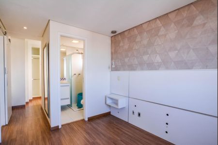 Apartamento à venda com 70m², 3 quartos e 2 vagas Apartamento à venda com 70m², 3 quartos e 2 vagasQuarto Suíte