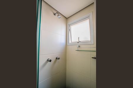 Apartamento à venda com 70m², 3 quartos e 2 vagas Apartamento à venda com 70m², 3 quartos e 2 vagasBanheiro da Suíte