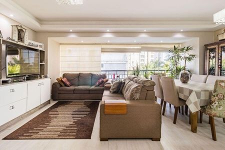 Sala de apartamento para alugar com 3 quartos, 128m² em Passo d’Areia, Porto Alegre