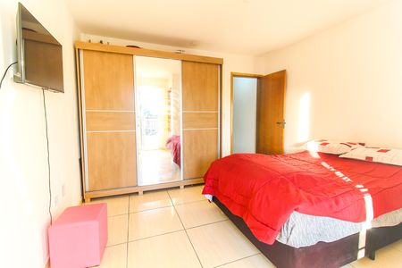 Casa à venda com 100m², 2 quartos e 1 vaga Casa à venda com 100m², 2 quartos e 1 vagaSuíte 2