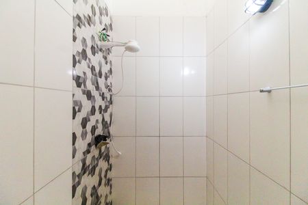 Casa à venda com 100m², 2 quartos e 1 vaga Casa à venda com 100m², 2 quartos e 1 vagaBanheiro da Suíte 1