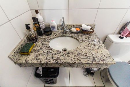 Casa à venda com 100m², 2 quartos e 1 vaga Casa à venda com 100m², 2 quartos e 1 vagaBanheiro da Suíte 1