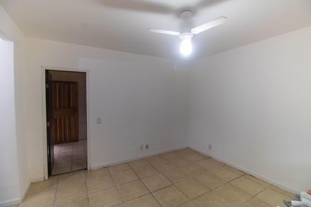 Sala de casa para alugar com 2 quartos, 70m² em Serra Grande, Niterói