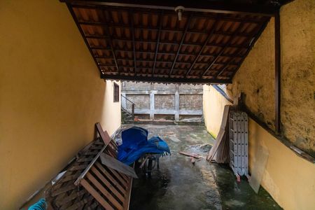 Garagem de casa para alugar com 2 quartos, 70m² em Serra Grande, Niterói