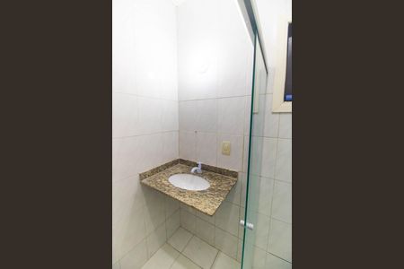 Casa para alugar com 70m², 2 quartos e 2 vagas Casa para alugar com 70m², 2 quartos e 2 vagasBanheiro da Suíte