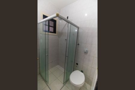 Casa para alugar com 70m², 2 quartos e 2 vagas Casa para alugar com 70m², 2 quartos e 2 vagasBanheiro da Suíte