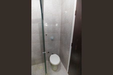Casa para alugar com 70m², 2 quartos e 2 vagas Casa para alugar com 70m², 2 quartos e 2 vagasBanheiro Social