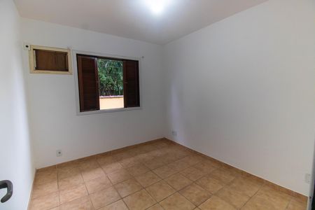 Casa para alugar com 70m², 2 quartos e 2 vagas Casa para alugar com 70m², 2 quartos e 2 vagasQuarto