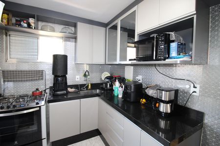 Apartamento à venda com 56m², 2 quartos e 1 vagaCozinha