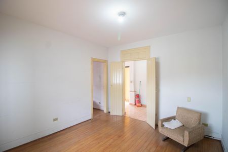 SALA 2- PISO SUPERIOR de casa à venda com 4 quartos, 250m² em Chora Menino, São Paulo