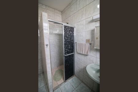 BANHEIRO- PISO SUPERIOR de casa à venda com 4 quartos, 250m² em Chora Menino, São Paulo
