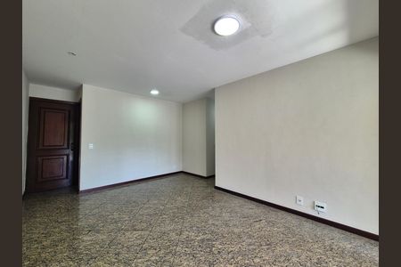 Apartamento para alugar com 2 quartos, 117m² em Recreio dos Bandeirantes, Rio de Janeiro