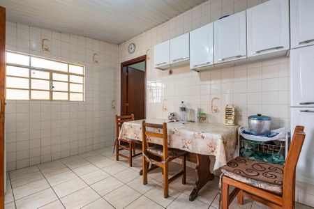 Casa para alugar com 250m², 2 quartos e 2 vagas Casa para alugar com 250m², 2 quartos e 2 vagasCozinha