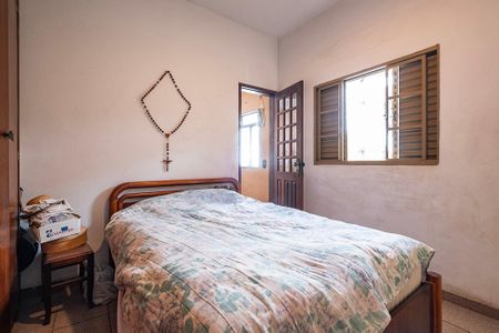 Casa para alugar com 250m², 2 quartos e 2 vagas Casa para alugar com 250m², 2 quartos e 2 vagasSuíte