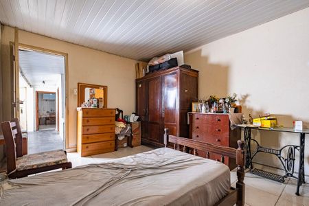 Casa para alugar com 250m², 2 quartos e 2 vagas Casa para alugar com 250m², 2 quartos e 2 vagasQuarto 2