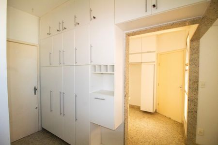 Apartamento para alugar com 100m², 2 quartos e 1 vagaÁrea de Serviço