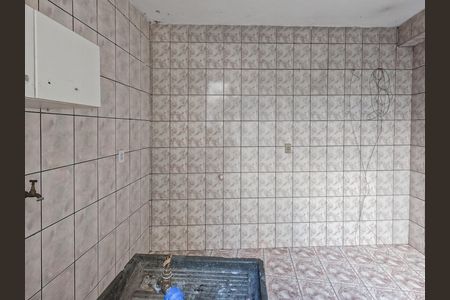 Lavanderia de casa para alugar com 2 quartos, 100m² em Jardim Santa Lucrecia, São Paulo