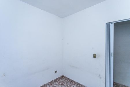 Quarto 1 de casa para alugar com 2 quartos, 100m² em Jardim Santa Lucrecia, São Paulo