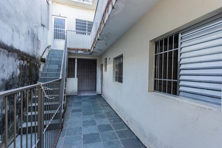 Casa para alugar com 100m², 2 quartos e sem vaga Casa para alugar com 100m², 2 quartos e sem vagaQuintal